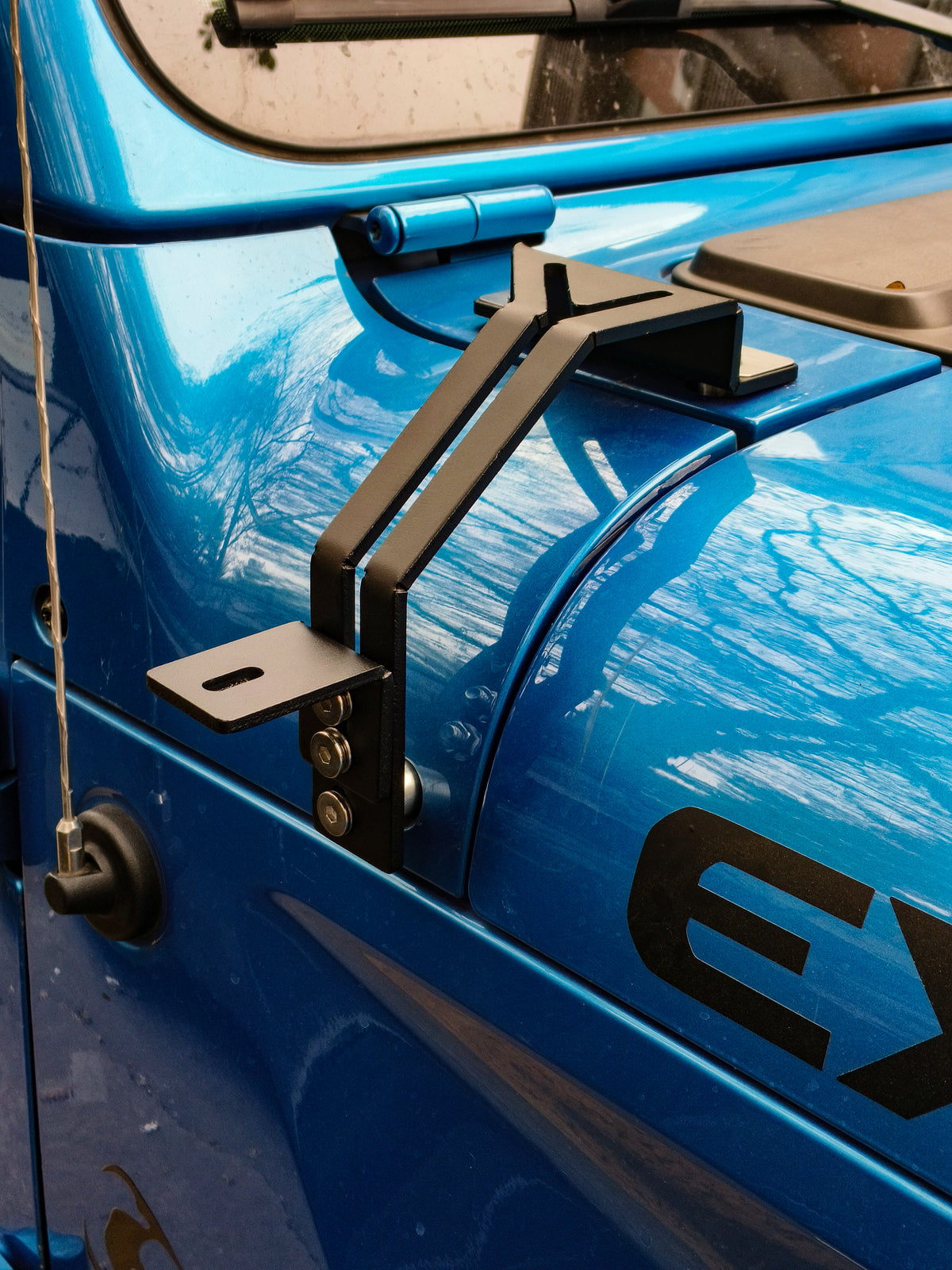 ExceedFab A-Pillar Dual Pod Brackets