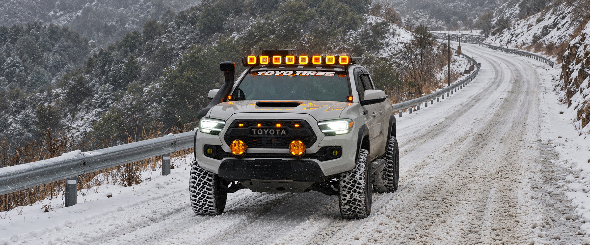 suparee-hyper-pod-lights.jpg